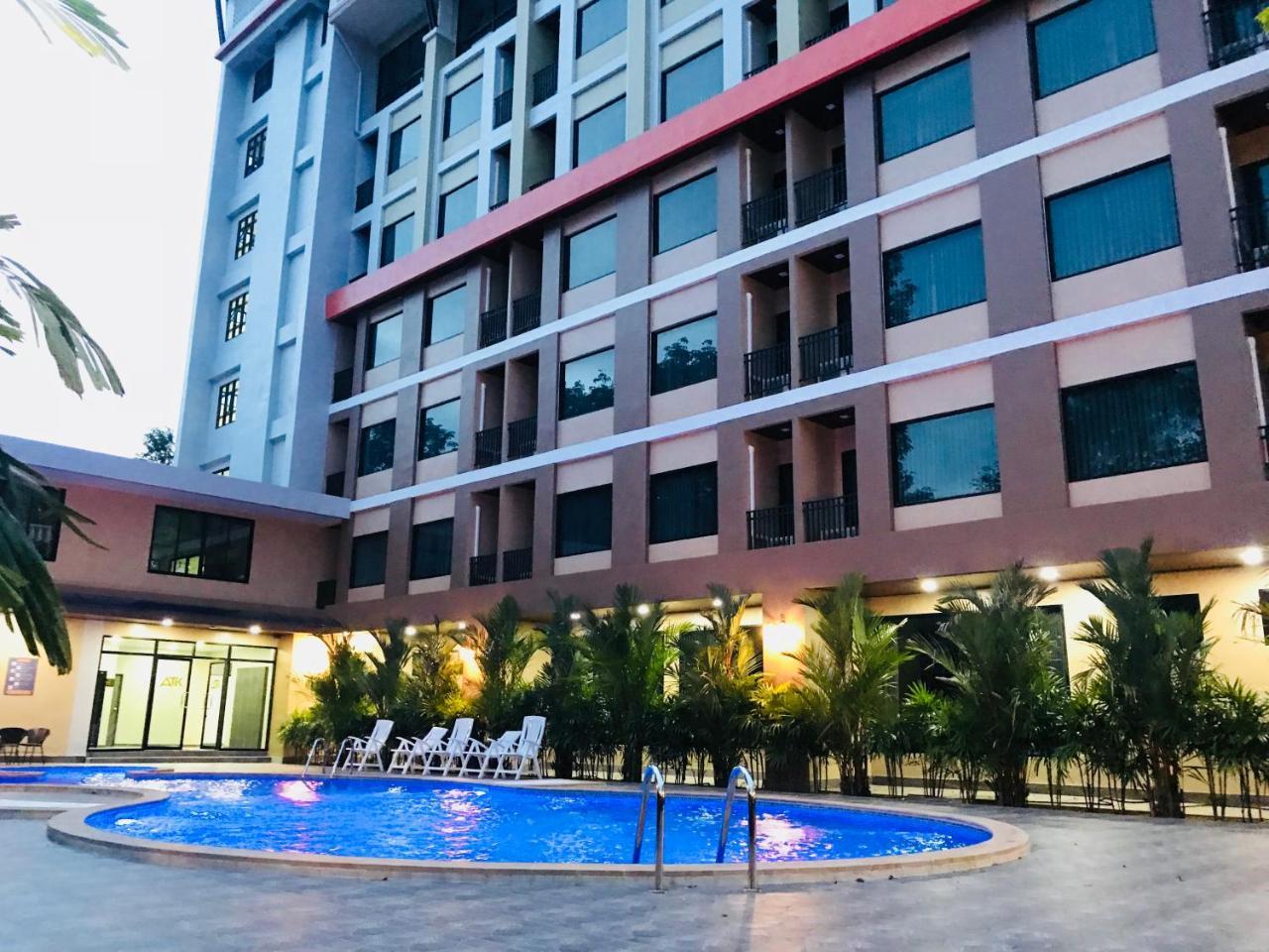 Готель Atk Garden Hills Хат'яй Екстер'єр фото